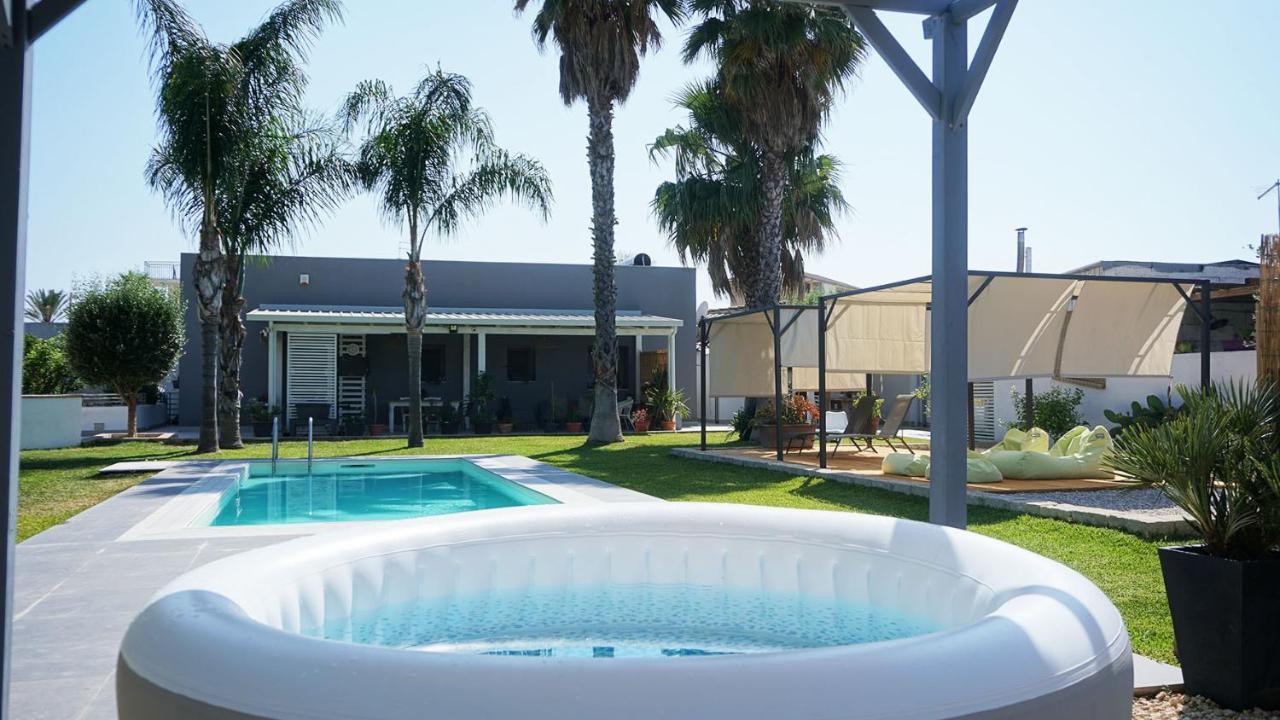 Dependance In Villa Con Piscina Syracuse ภายนอก รูปภาพ