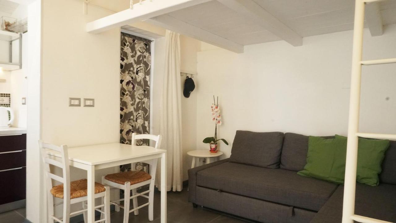 Dependance In Villa Con Piscina Syracuse ภายนอก รูปภาพ