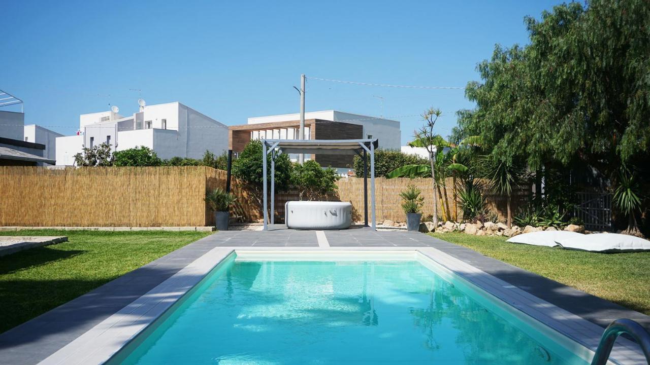 Dependance In Villa Con Piscina Syracuse ภายนอก รูปภาพ